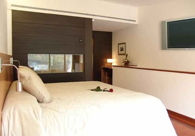 Románticas habitaciones en Hotel Andorra Park. La mayor comodidad con los mejores precios de Andorra la Vella